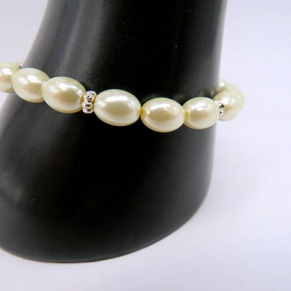 Faux Pearl Cross Stretch Bracelet Rhinestone Religious Jewelry Cream Silver